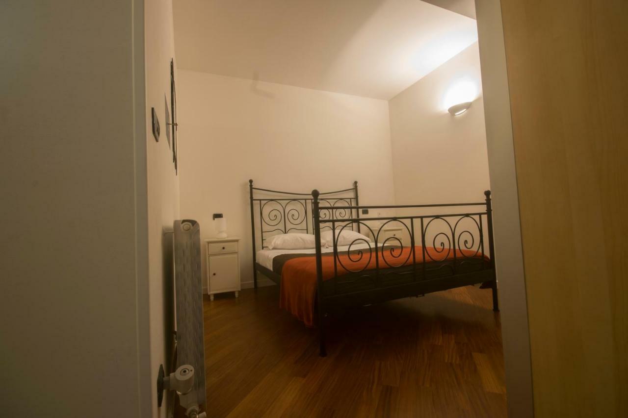 Suite Del Borgo - Affittacamere - Guest House Bologna Kültér fotó