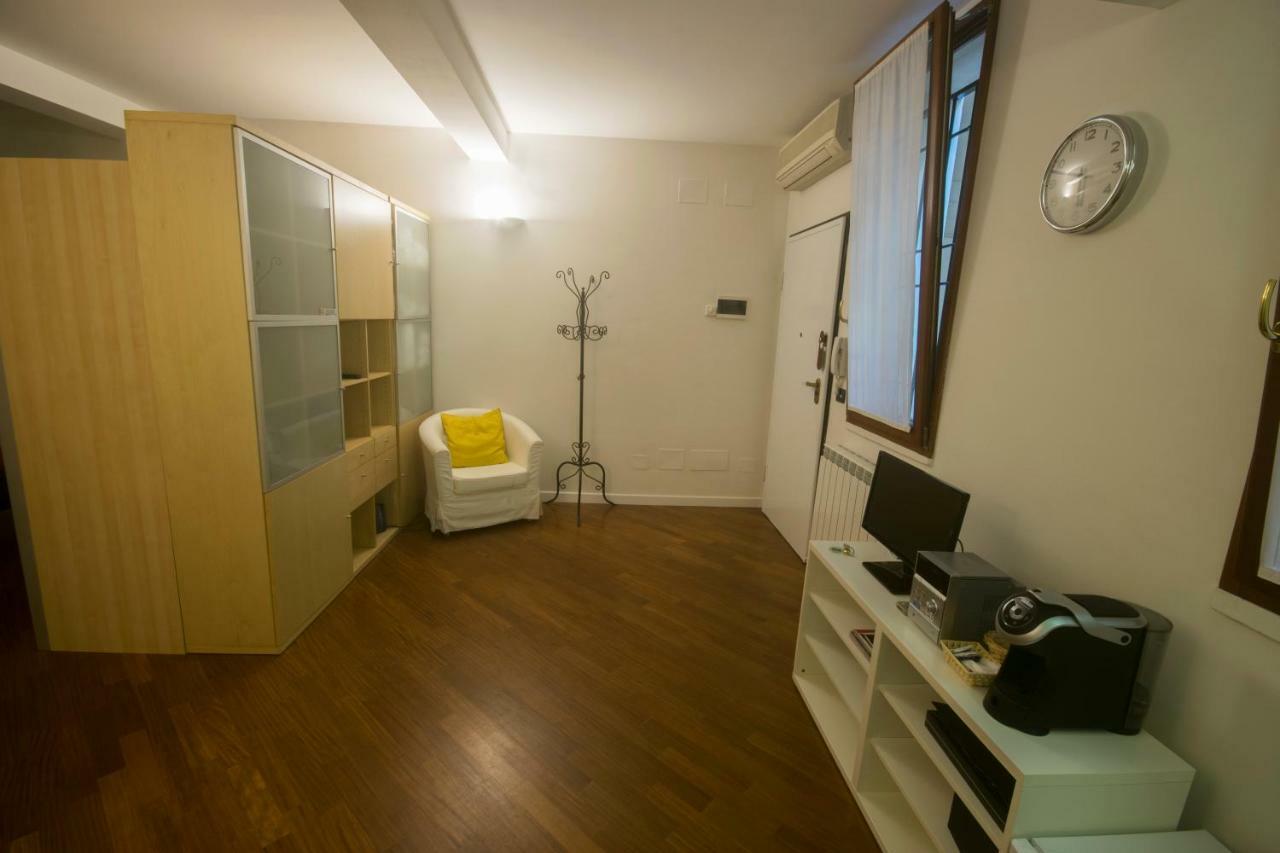 Suite Del Borgo - Affittacamere - Guest House Bologna Kültér fotó
