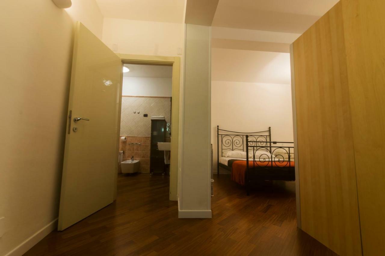 Suite Del Borgo - Affittacamere - Guest House Bologna Kültér fotó