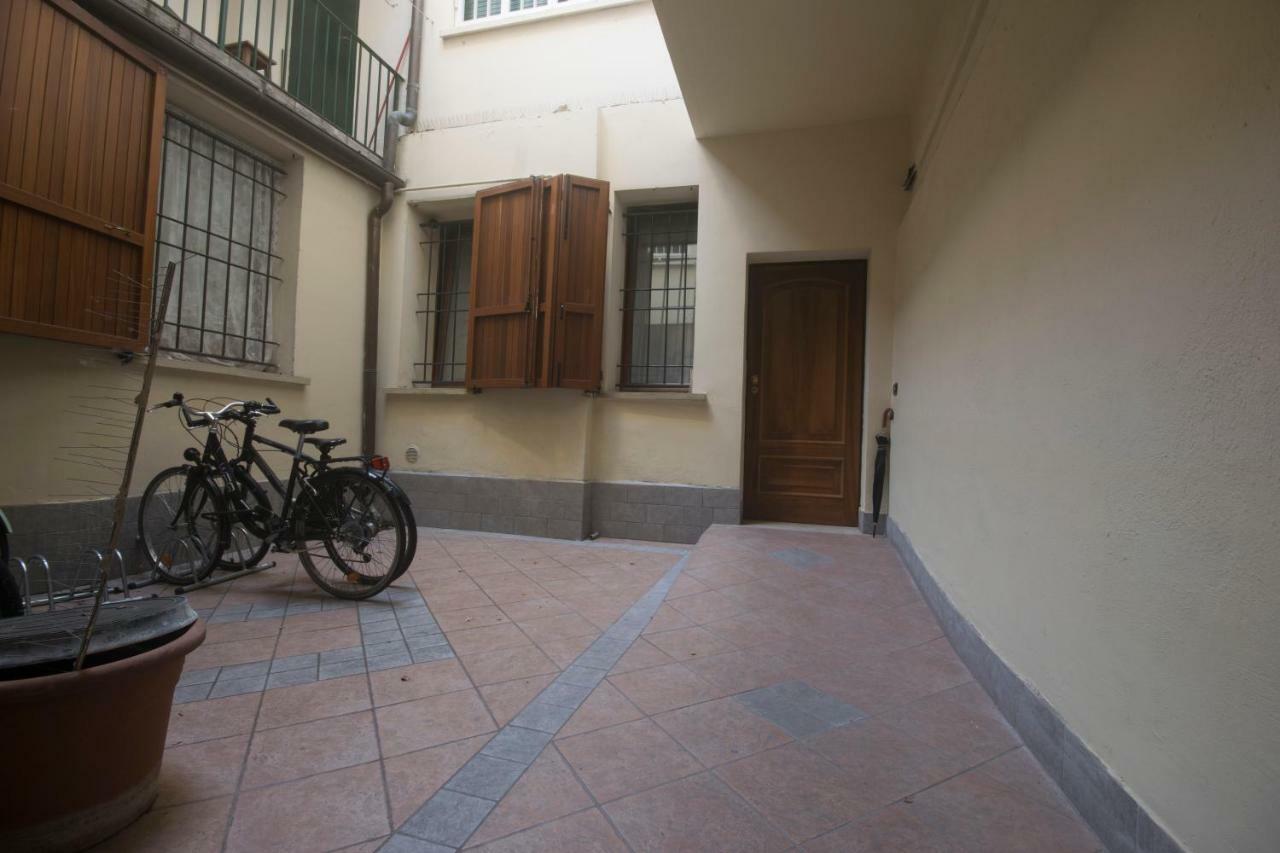 Suite Del Borgo - Affittacamere - Guest House Bologna Kültér fotó